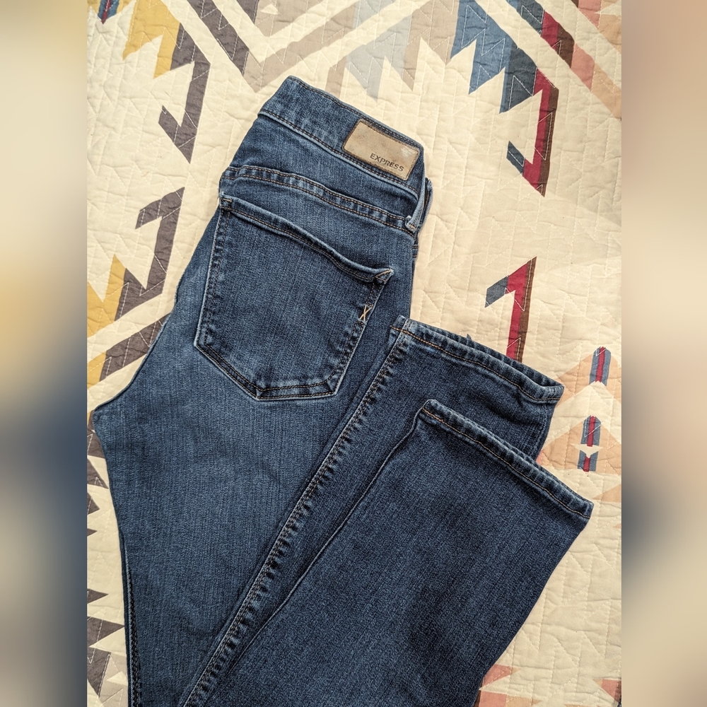 Express Mid Rise Dark Wash Skinny Jeans